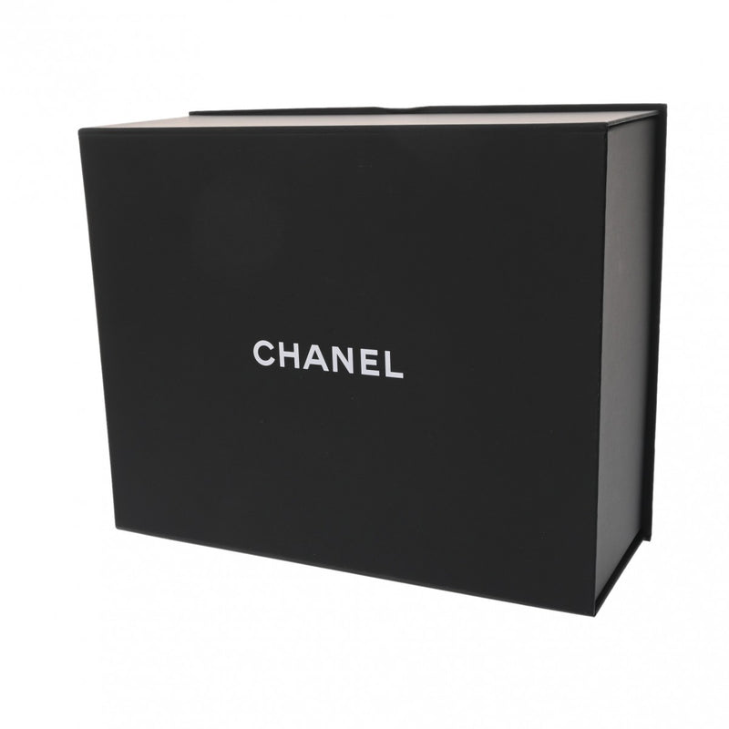 CHANEL シャネル マトラッセ チェーンショルダー Wフラップ 30cm ベージュ A58600 レディース キャビアスキン ショルダーバッグ ABランク 中古 銀蔵