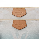 LOUIS VUITTON ルイヴィトン モノグラム ミュルティ ポシェット アクセソワール ブルー/ホワイト M57633 レディース モノグラムキャンバス ショルダーバッグ Aランク 中古 銀蔵