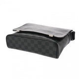 LOUIS VUITTON ルイヴィトン ダミエグラフィット ディストリクト PM NM 黒 グレー N41028 メンズ ダミエグラフィットキャンバス ショルダーバッグ Aランク 中古 銀蔵