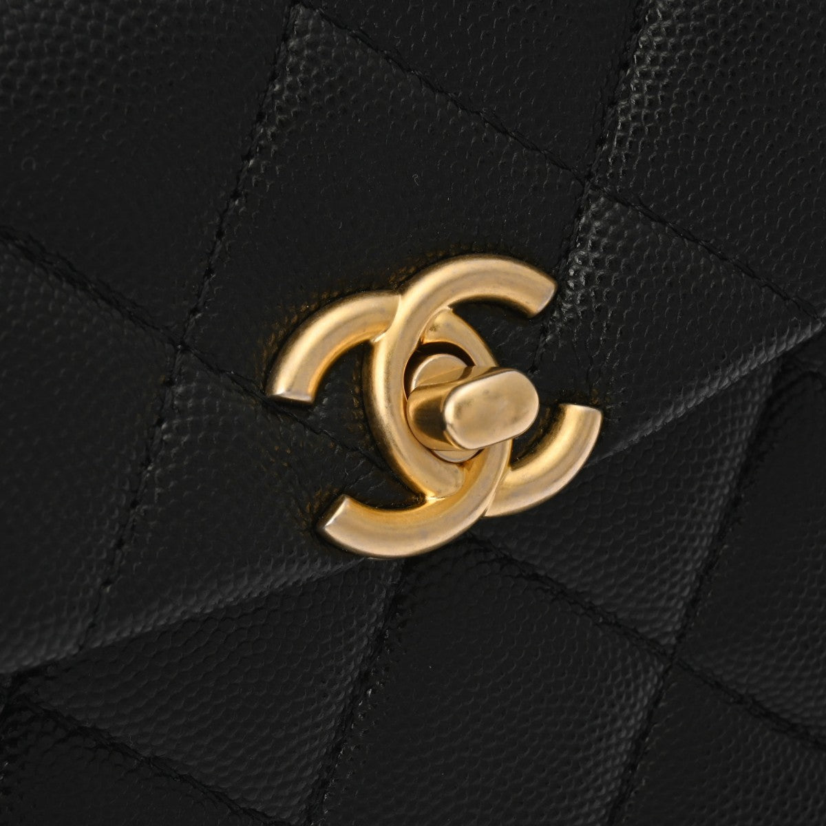 シャネルチェーンショルダー 42976 ブラック レディース キャビア