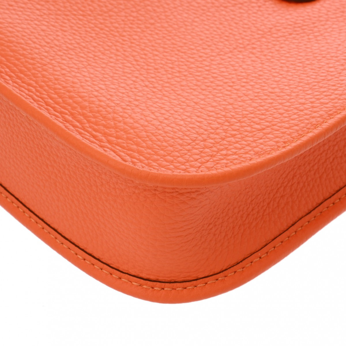 美品 HERMES エルメス エヴリン TPM トリヨン オレンジ P金具 Z刻印 ショルダー バッグ k1747 HERMES - 美品 HERMES エルメス エヴリン TPM トリヨン オレンジ P金具