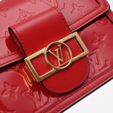 LOUIS VUITTON ルイヴィトン モノグラムヴェルニ ドーフィーヌ MINI レッド M90499 レディース ヴェルニ ショルダーバッグ Aランク 中古 銀蔵