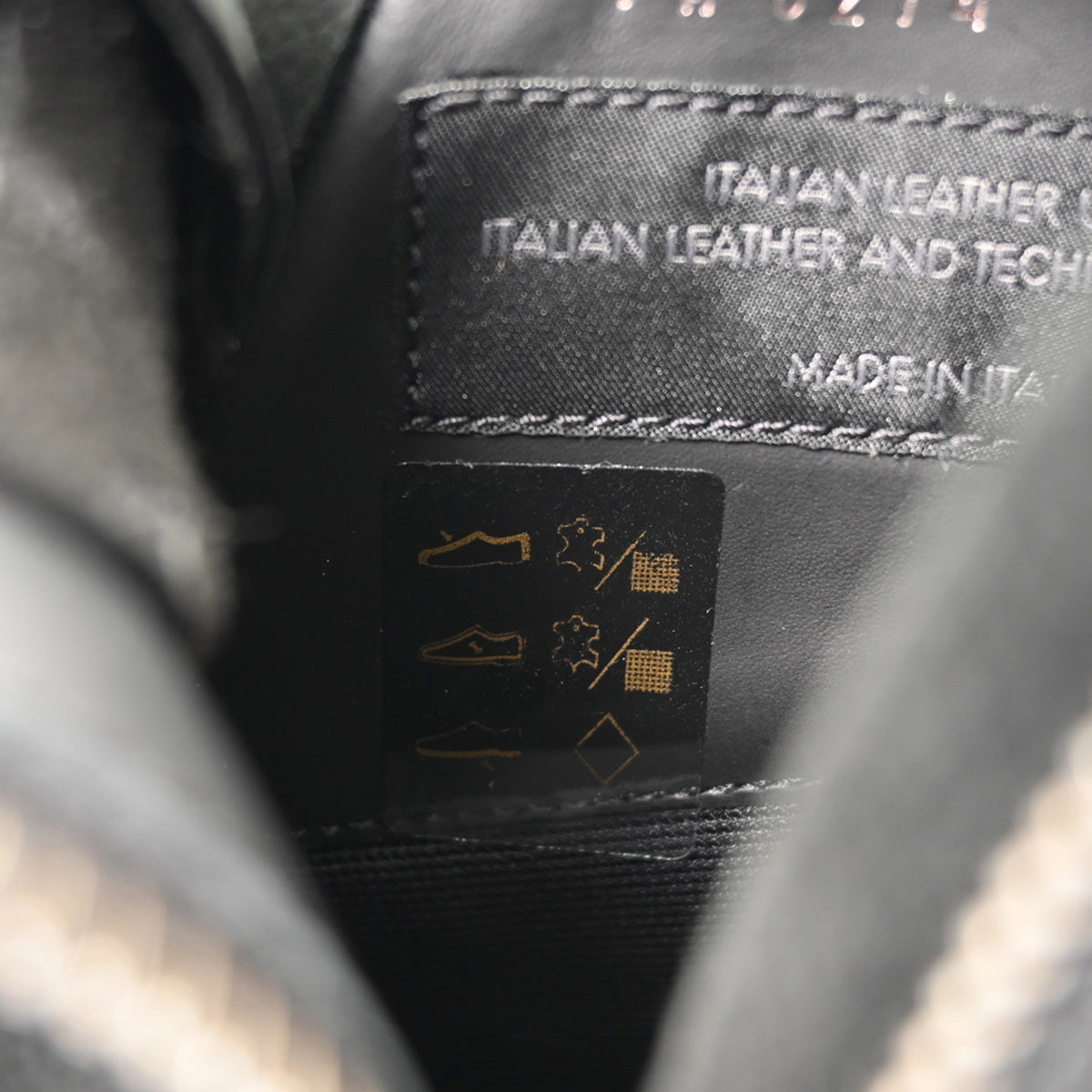 ヴィトン アンクル ブーティ モノグラム ブーツ サテン 未使用品 【鑑定済】 ルイヴィトン/ブーツ/モノグラム×黒/サイズ：37(日本サイズ23.5cmに