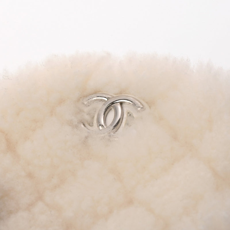 CHANEL シャネル マトラッセ ミニチェーンバッグ ホワイト レディース ラムスキン ショルダーバッグ ABランク 中古 銀蔵