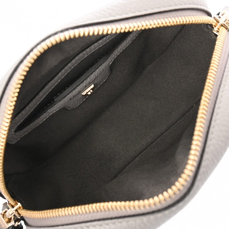 SALVATORE FERRAGAMO フェラガモ グレー レディース カーフ ショルダーバッグ Aランク 中古 銀蔵