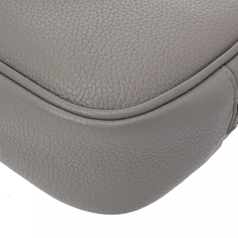 SALVATORE FERRAGAMO フェラガモ グレー レディース カーフ ショルダーバッグ Aランク 中古 銀蔵