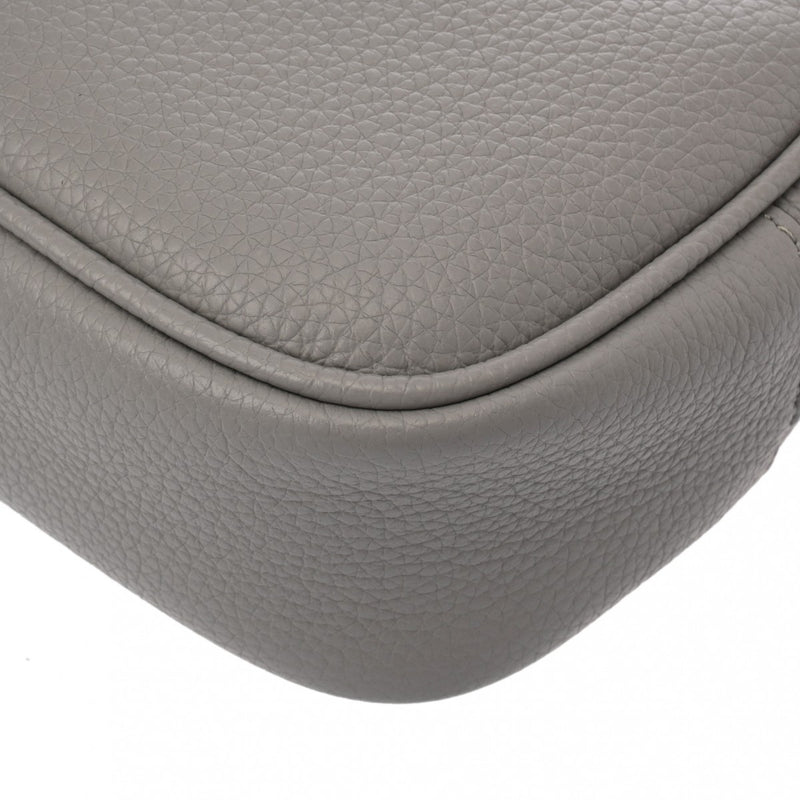 SALVATORE FERRAGAMO フェラガモ グレー レディース カーフ ショルダーバッグ Aランク 中古 銀蔵