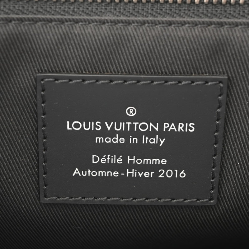 LOUIS VUITTON ルイヴィトン モノグラムエクリプス メッセンジャー ヴォワヤージュPM 黒/グレー M40511 メンズ モノグラムエクリプスキャンバス ショルダーバッグ Aランク 中古 銀蔵