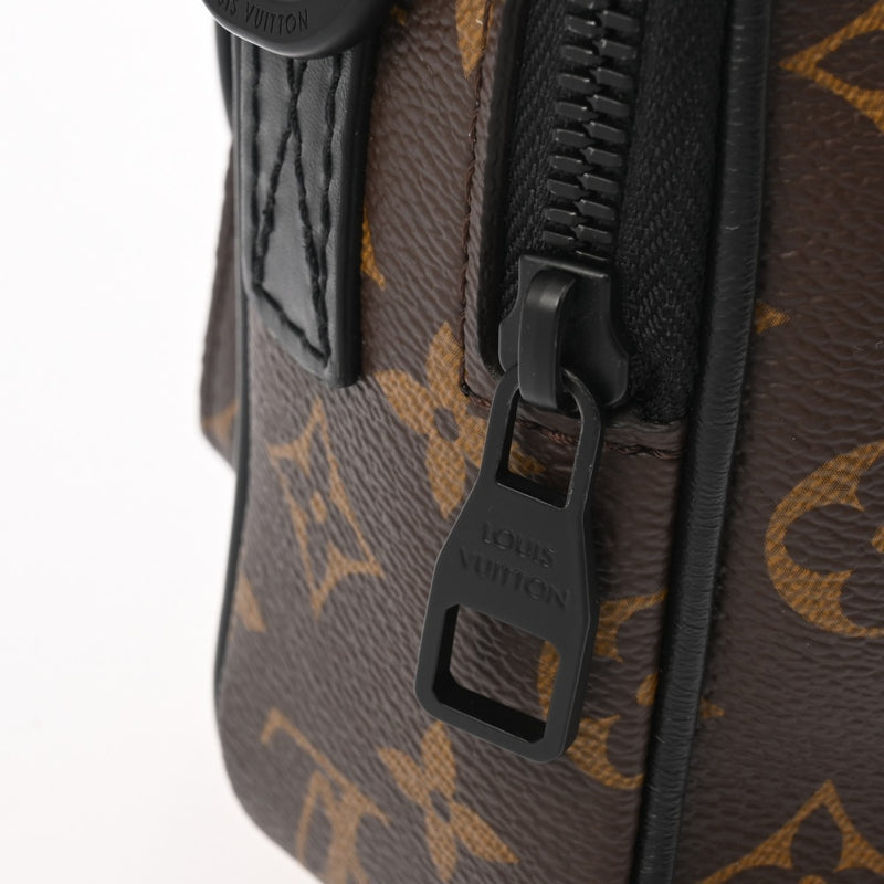 LOUIS VUITTON ルイヴィトン モノグラムマカサー クエストメッセンジャー ブラウン M46973 メンズ モノグラムキャンバス/レザー ショルダーバッグ Aランク 中古 銀蔵