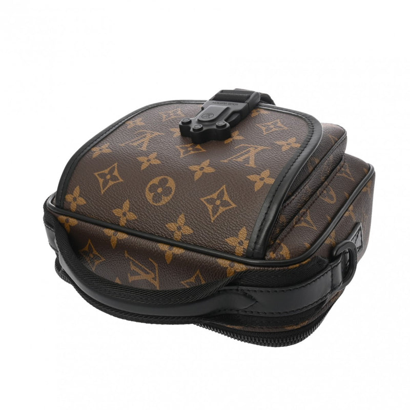 LOUIS VUITTON ルイヴィトン モノグラムマカサー クエストメッセンジャー ブラウン M46973 メンズ モノグラムキャンバス/レザー ショルダーバッグ Aランク 中古 銀蔵