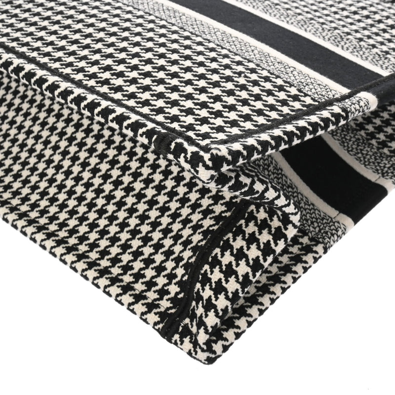 CHRISTIAN DIOR クリスチャンディオール ブックトート ミディアム ハウンドトゥース ブラック/ホワイト M1296ZRPIS レディース キャンバス ハンドバッグ 新同 中古 銀蔵