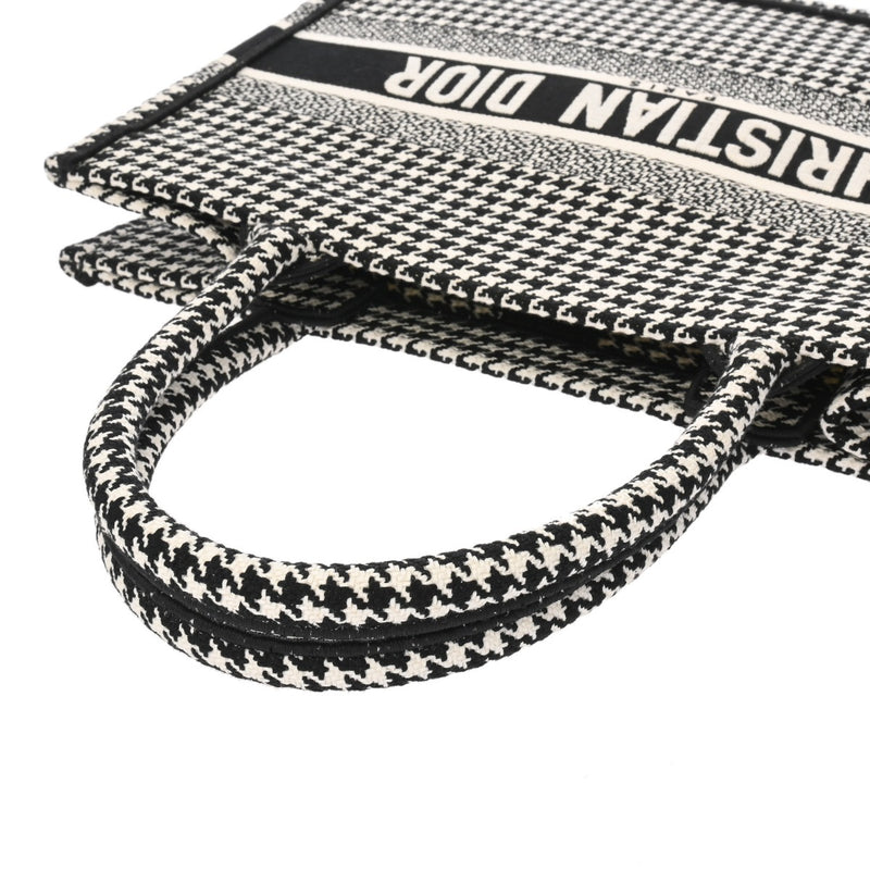 CHRISTIAN DIOR クリスチャンディオール ブックトート ミディアム ハウンドトゥース ブラック/ホワイト M1296ZRPIS レディース キャンバス ハンドバッグ 新同 中古 銀蔵