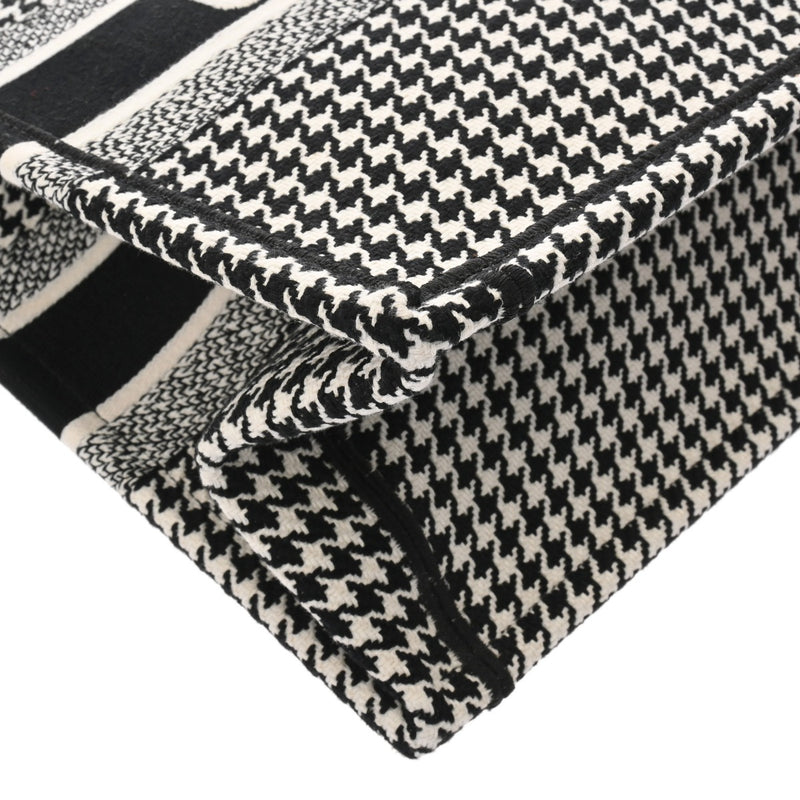 CHRISTIAN DIOR クリスチャンディオール ブックトート ミディアム ハウンドトゥース ブラック/ホワイト M1296ZRPIS レディース キャンバス ハンドバッグ 新同 中古 銀蔵