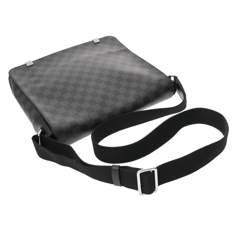 LOUIS VUITTON ルイヴィトン ダミエグラフィット ディストリクトNM MM 黒/グレー N41029 メンズ ダミエグラフィットキャンバス ショルダーバッグ ABランク 中古 銀蔵