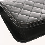 CHANEL シャネル マトラッセ プッシュロック  チェーンショルダー  23cm ブラック レディース ラムスキン ショルダーバッグ Bランク 中古 銀蔵