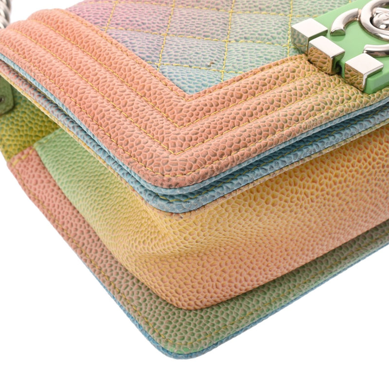 CHANEL シャネル ボーイシャネル チェーンショルダー 20cm レインボー A67085 レディース キャビアスキン ショルダーバッグ Aランク 中古 銀蔵