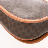 CELINE セリーヌ マカダム ショルダーバッグ ブラウン レディース PVC レザー ショルダーバッグ ABランク 中古 銀蔵