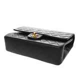 CHANEL シャネル マトラッセ チェーンショルダー Wフラップ 25cm ブラック A01112 レディース ラムスキン ショルダーバッグ ABランク 中古 銀蔵
