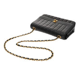 CHANEL シャネル マドモアゼル チェーンショルダー ブラック レディース ラムスキン ショルダーバッグ Bランク 中古 銀蔵