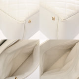 CHANEL シャネル マトラッセ PTT プチタイムレストート ホワイト A18004 レディース キャビアスキン ハンドバッグ ABランク 中古 銀蔵