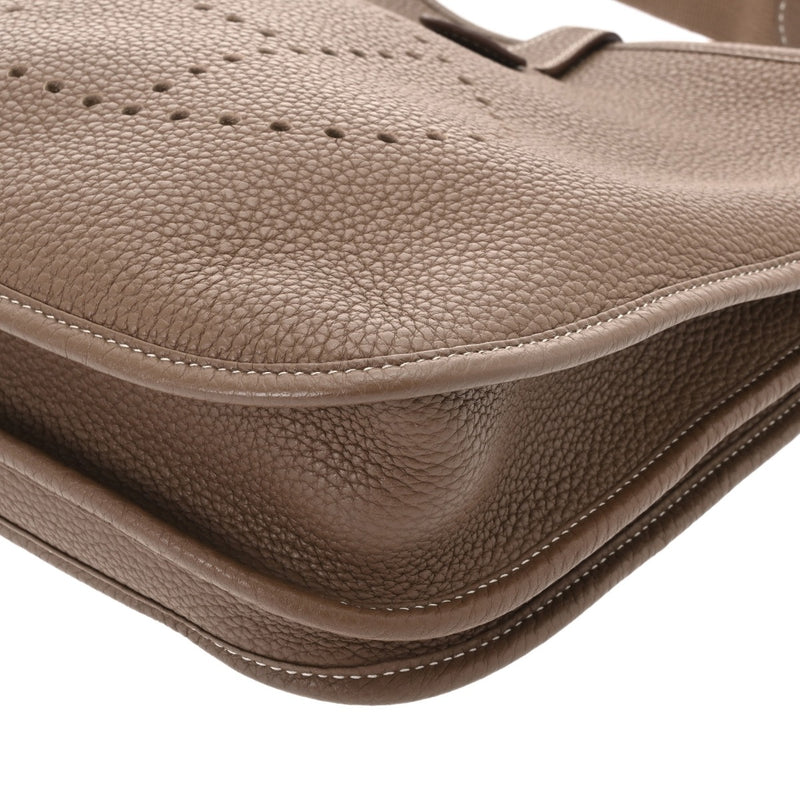 HERMES エルメス エブリン エヴリン3 PM エトゥープ □R刻印(2014年頃) ユニセックス トリヨンクレマンス ショルダーバッグ Aランク 中古 銀蔵