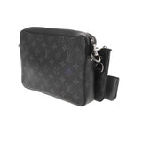 LOUIS VUITTON ルイヴィトン モノグラムエクリプス トリオメッセンジャー 黒/グレー M69443 メンズ モノグラムキャンバス ショルダーバッグ ABランク 中古 銀蔵