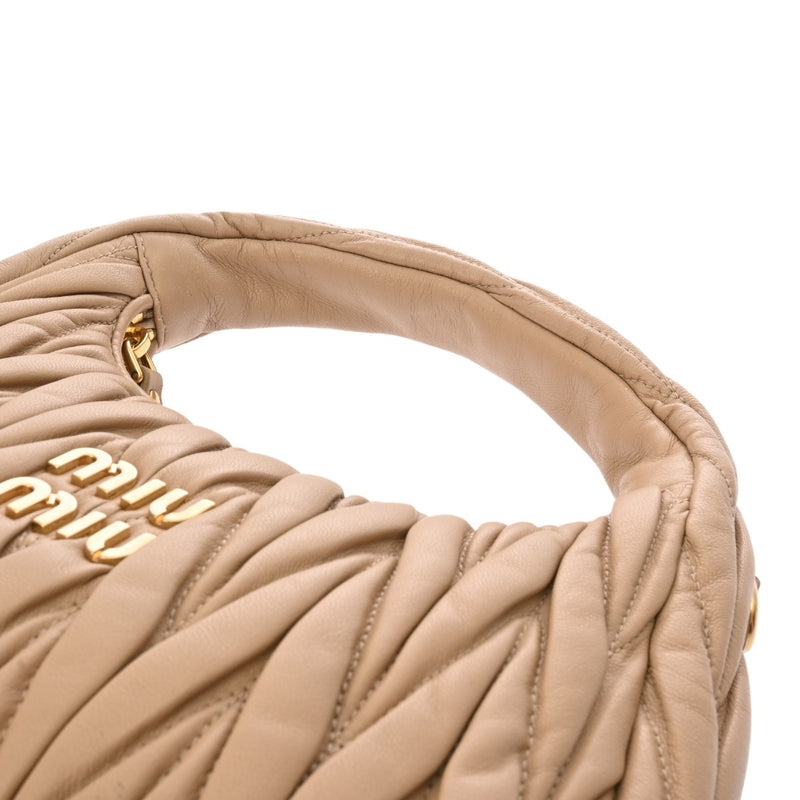 MIUMIU ミュウミュウ ワンダーマテラッセ レザーホーボーバッグ ベージュ 5BC125 レディース マテラッセレザー ハンドバッグ Aランク 中古 銀蔵