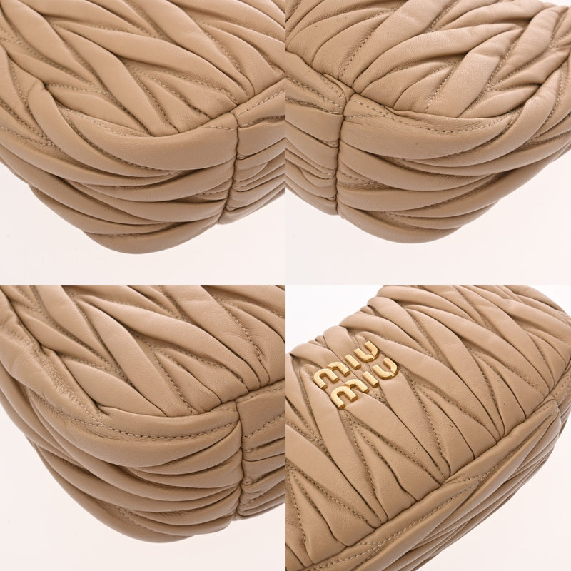 MIUMIU ミュウミュウ ワンダーマテラッセ レザーホーボーバッグ ベージュ 5BC125 レディース マテラッセレザー ハンドバッグ Aランク 中古 銀蔵