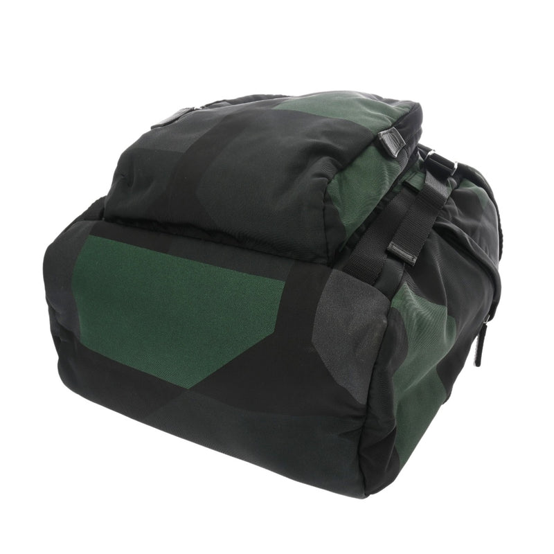 PRADA プラダ バッグパック  ブラック/グリーン ユニセックス ナイロン レザー リュック・デイパック ABランク 中古 銀蔵