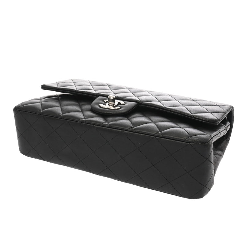 CHANEL シャネル マトラッセ チェーンショルダー 25cm Wフラップ ブラック A01112 レディース ラムスキン ショルダーバッグ ABランク 中古 銀蔵