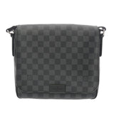 LOUIS VUITTON ルイヴィトン ダミエグラフィット ディストリクトPM 黒/グレー N41260 メンズ ショルダーバッグ Aランク 中古 銀蔵