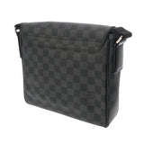 LOUIS VUITTON ルイヴィトン ダミエグラフィット ディストリクトPM 黒/グレー N41260 メンズ ショルダーバッグ Aランク 中古 銀蔵