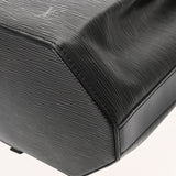 LOUIS VUITTON ルイヴィトン エピ サックアド ノワール M80153 レディース レザー リュック・デイパック ABランク 中古 銀蔵