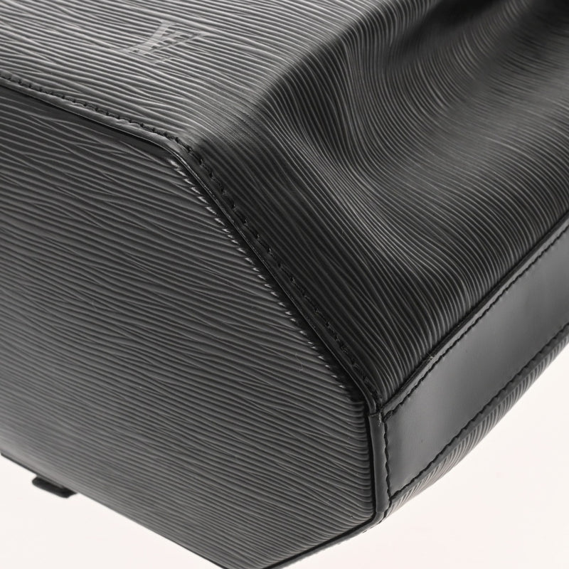 LOUIS VUITTON ルイヴィトン エピ サックアド ノワール M80153 レディース レザー リュック・デイパック ABランク 中古 銀蔵