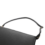 LOUIS VUITTON ルイヴィトン エピ ノワール M52942 レディース エピレザー アクセサリーポーチ ABランク 中古 銀蔵