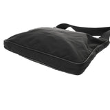 PRADA プラダ ロゴプレート ブラック ユニセックス ナイロン ショルダーバッグ Bランク 中古 銀蔵