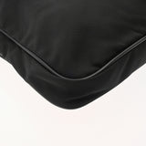 PRADA プラダ ロゴプレート ブラック ユニセックス ナイロン ショルダーバッグ Bランク 中古 銀蔵