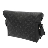 LOUIS VUITTON ルイヴィトン モノグラムエクリプス メッセンジャー ヴォワヤージュPM 黒/グレー M40511 メンズ モノグラムキャンバス ショルダーバッグ Aランク 中古 銀蔵