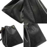 LOUIS VUITTON ルイヴィトン エピ プチノエ ノワール M59012 ユニセックス レザー ハンドバッグ Bランク 中古 銀蔵