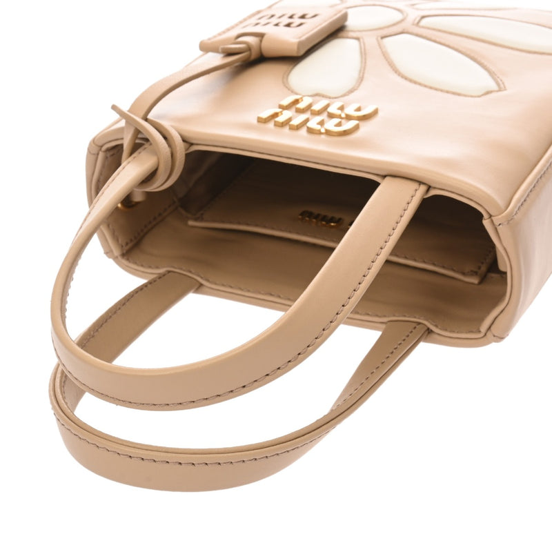 MIUMIU ミュウミュウ フラワーモチーフ 2WAY ベージュ レディース カーフ ハンドバッグ Aランク 中古 銀蔵