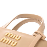 MIUMIU ミュウミュウ フラワーモチーフ 2WAY ベージュ レディース カーフ ハンドバッグ Aランク 中古 銀蔵