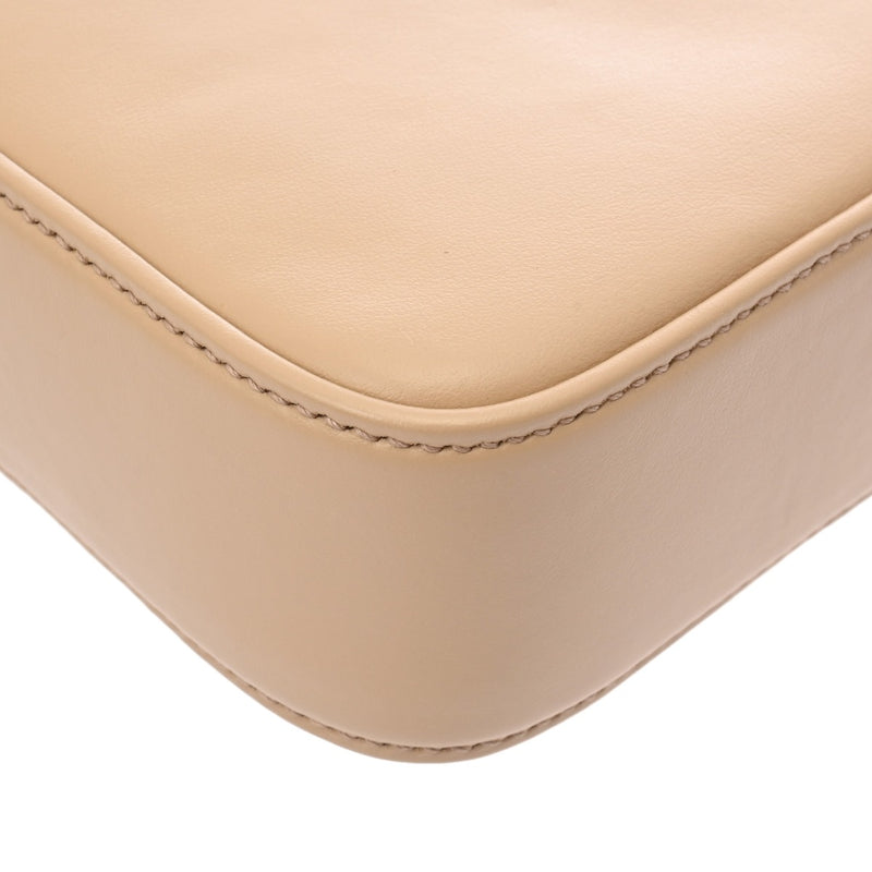 MIUMIU ミュウミュウ フラワーモチーフ 2WAY ベージュ レディース カーフ ハンドバッグ Aランク 中古 銀蔵