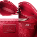 LOUIS VUITTON ルイヴィトン エピ ポッシュトワレ 26 フューシャ M41085 ユニセックス レザー ポーチ ABランク 中古 銀蔵