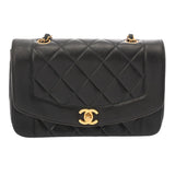 CHANEL シャネル マトラッセ ダイアナ チェーンショルダー 22cm ブラック A01164 レディース ラムスキン ショルダーバッグ Bランク 中古 銀蔵