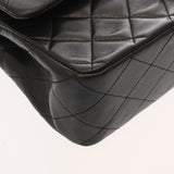 CHANEL シャネル マトラッセ Wフラップ 25cm チェーンショルダー ブラック A01112 レディース ラムスキン ショルダーバッグ ABランク 中古 銀蔵