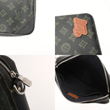 LOUIS VUITTON ルイヴィトン モノグラム LVフォールコレクション トリオメッセンジャー グリーン M46340 メンズ モノグラムキャンバス ショルダーバッグ Aランク 中古 銀蔵