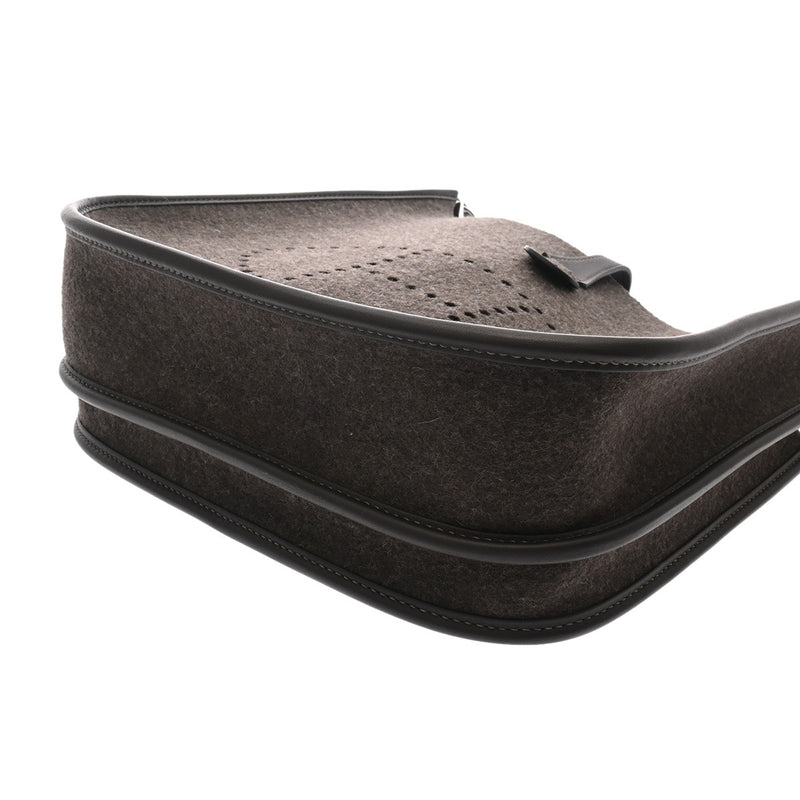 HERMES エルメス エブリン 3 PM グリモワイヤン ショコラ Z刻印(2021年頃) レディース フェルト スイフト ショルダーバッグ Aランク 中古 銀蔵