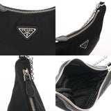 PRADA プラダ Re-Edition 2005 ブラック 1BH204 レディース ナイロン ショルダーバッグ Aランク 中古 銀蔵
