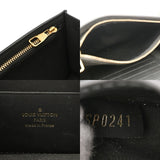 LOUIS VUITTON ルイヴィトン ジャガード ポルトフォイユ ドーフィヌ ブラック ゴールド金具 M69992 レディース モノグラムジャガード ショルダーバッグ ABランク 中古 銀蔵