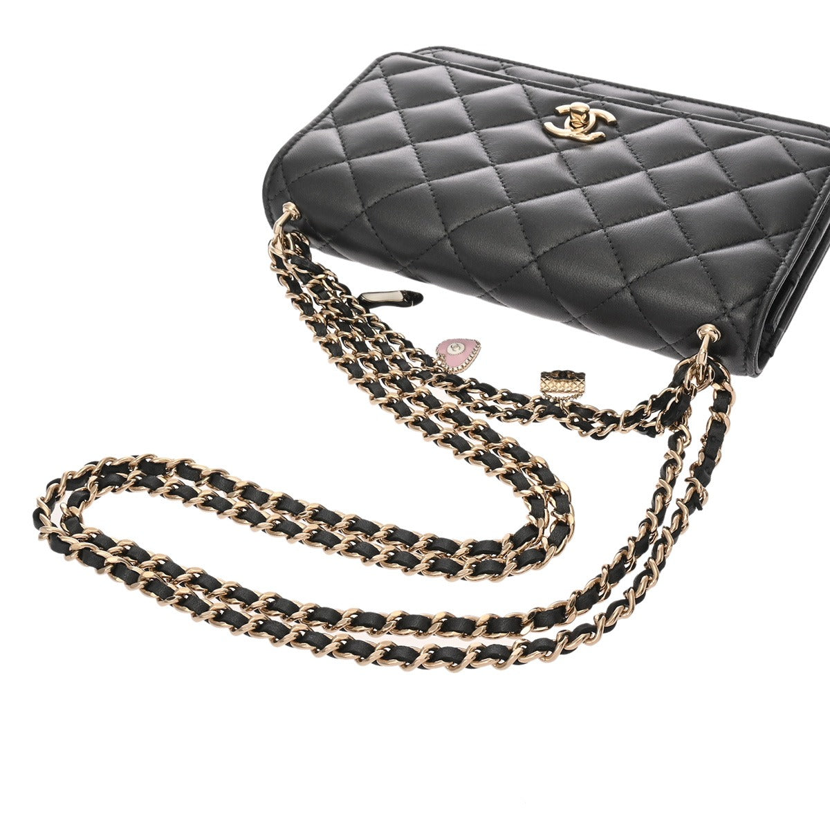 CHANEL シャネル マトラッセ チェーンウォレット チャーム付 ブラック
